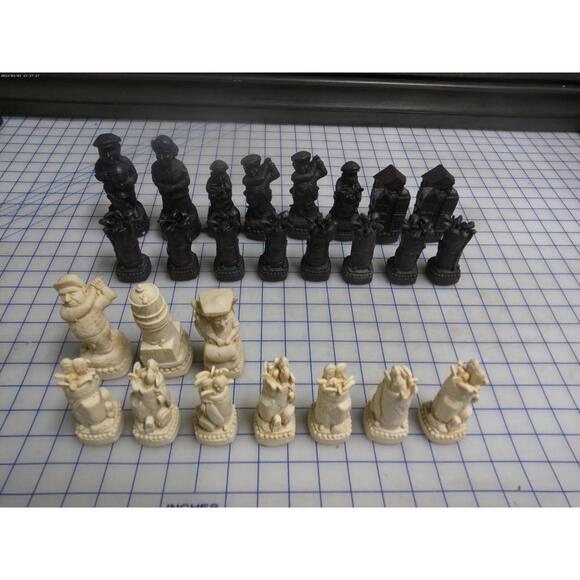 Golf Themed Figural Chess Set 26 Pieces Black & Ivory Tone Incomplete